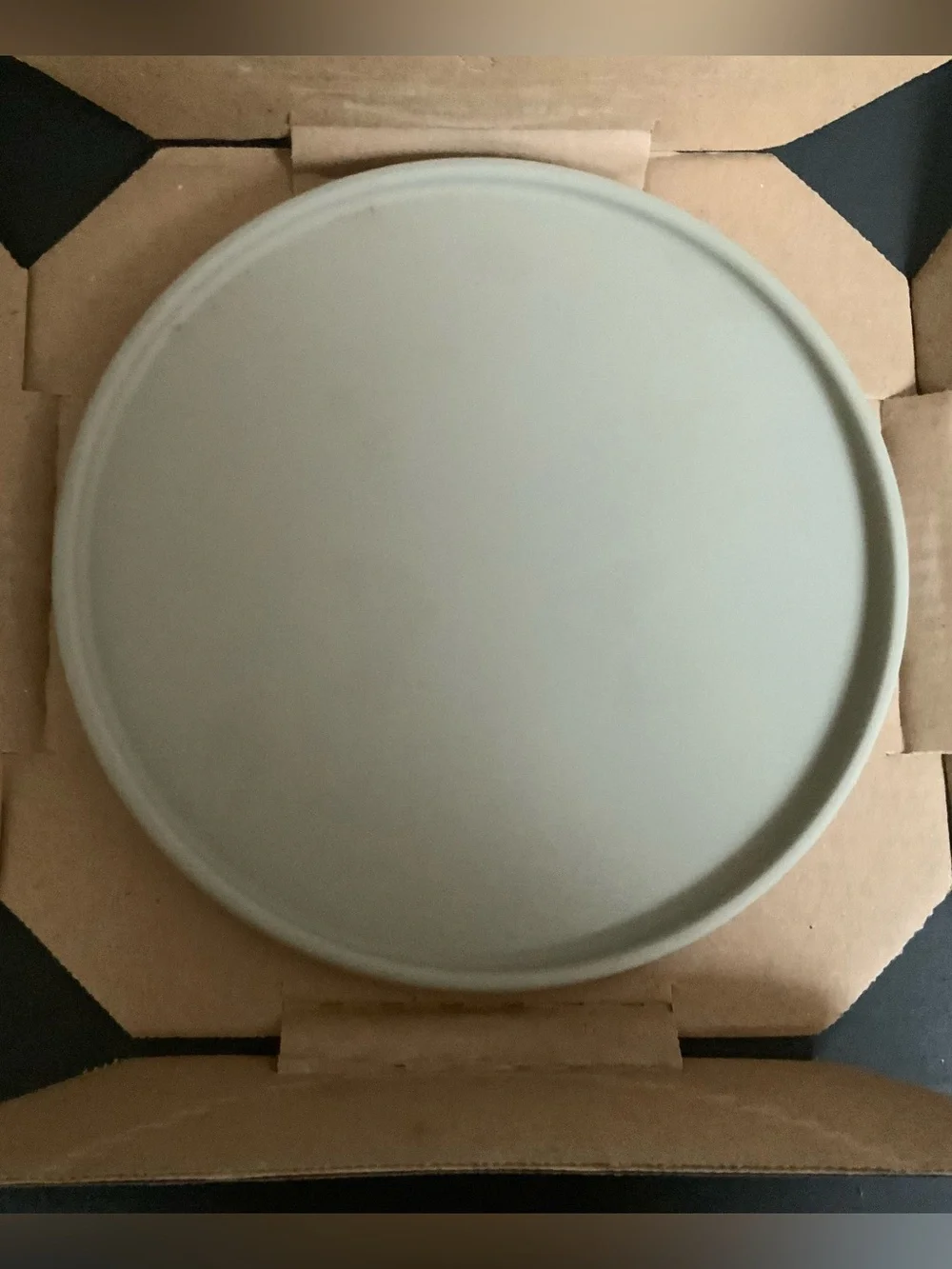 Pampered chef personal size Round baking stone, New w original box